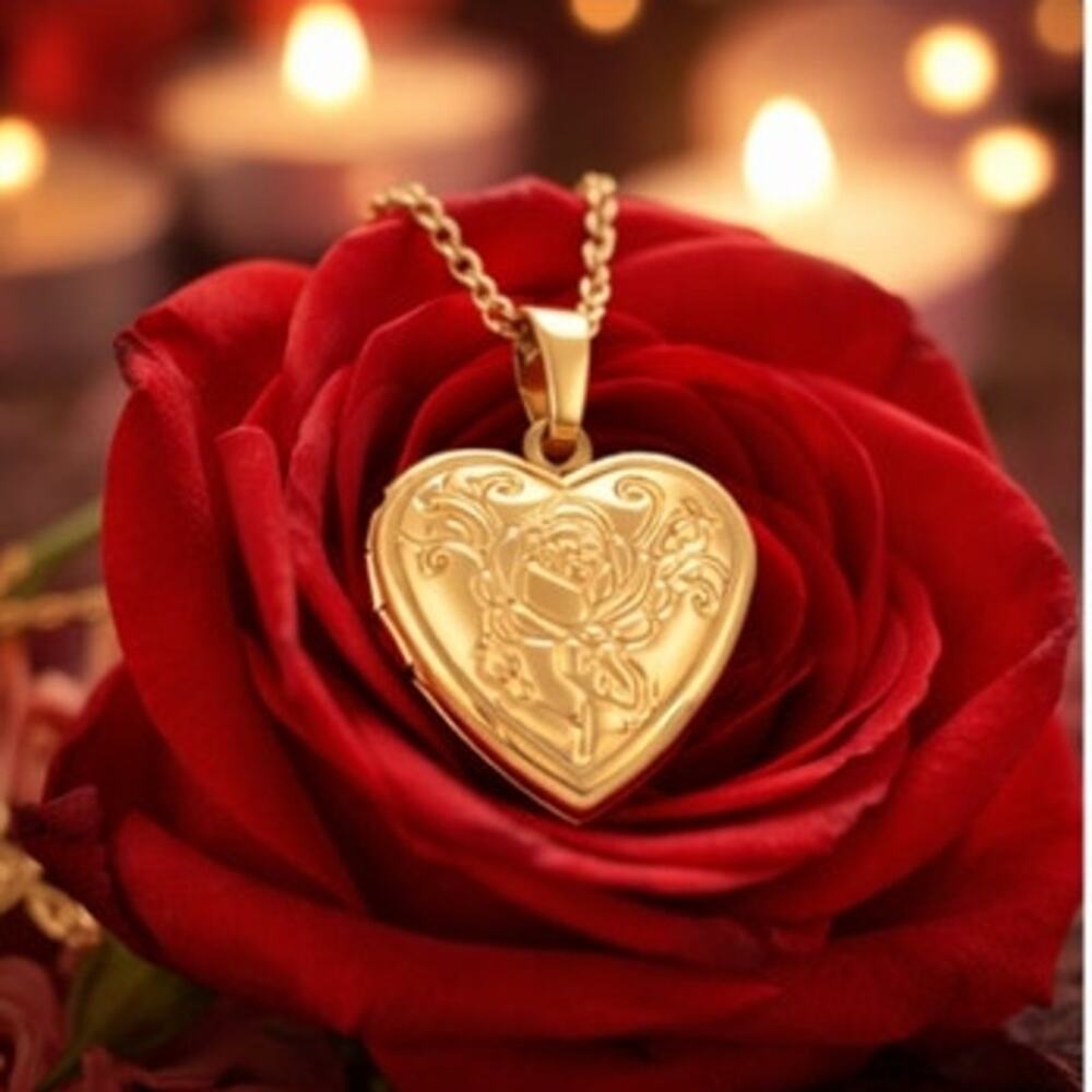 Gold Heart Locket Necklace Vintage Floral Rose Valentine's Day Birthday Gift NEW